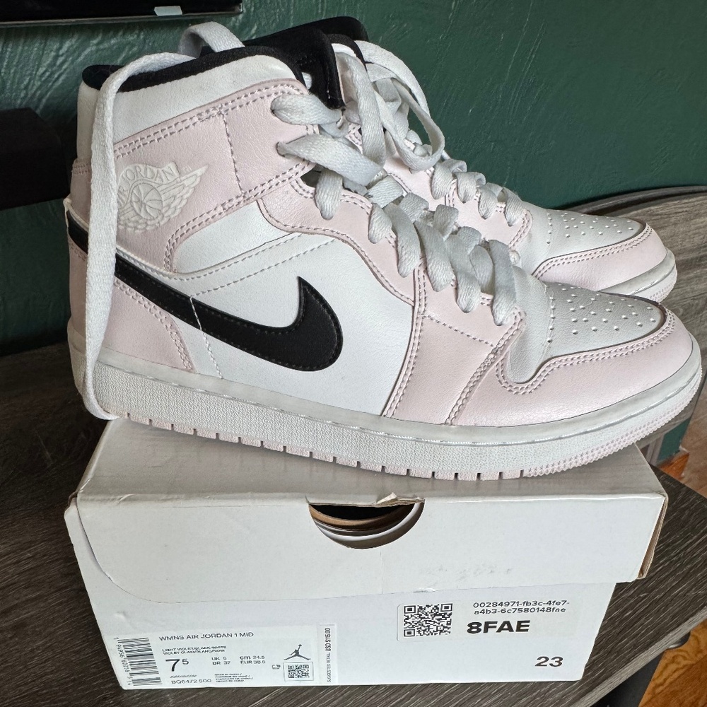Jordan 1 Mid Barely Rose Womens 7.5